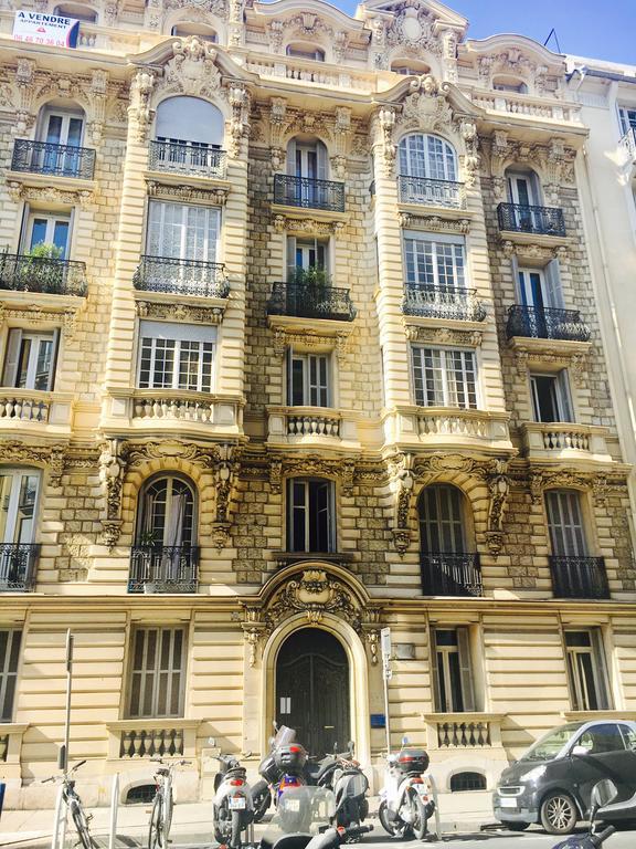 Appartment Le Charme Du Bourgeois Nisa Exterior foto